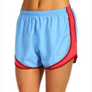 Nike Tempo women's brief-lined running shorts in light blue with red trim Sz S